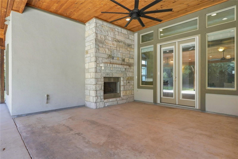 Property photo 31