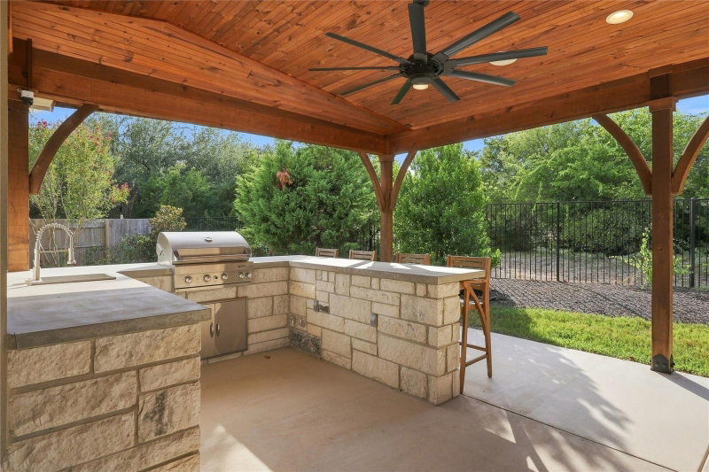 Property photo 32