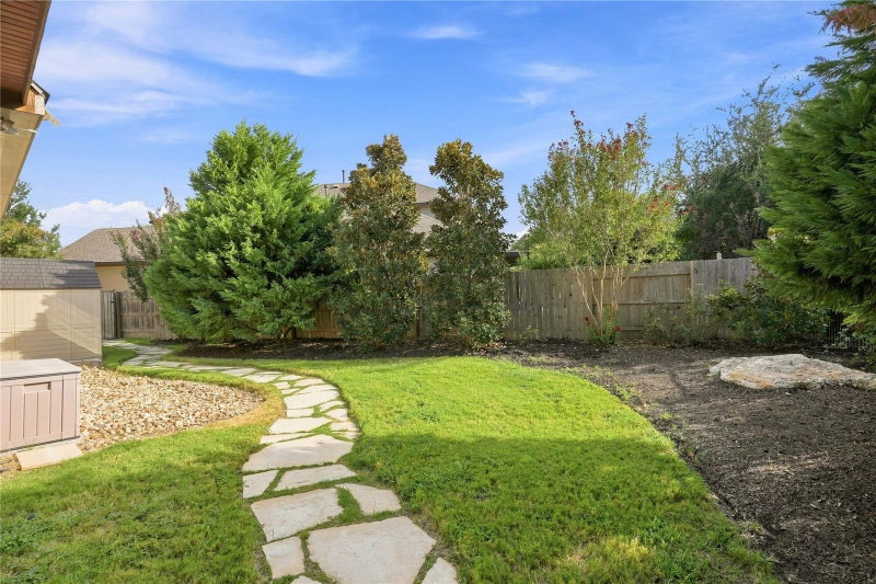Property photo 33