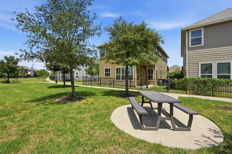 Property photo 31