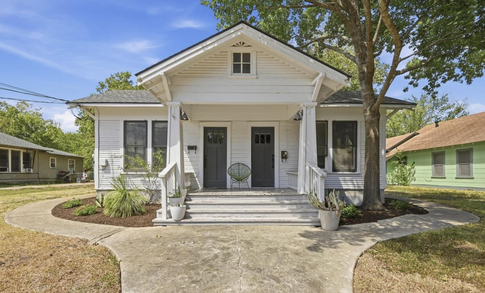 919 W Prairie Lea ST - Photo 1