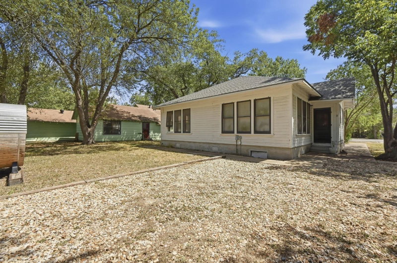 Property photo 33