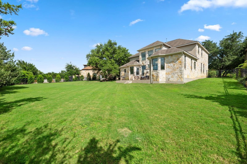 Property photo 36