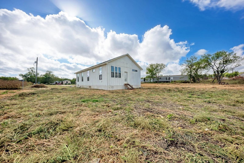 Property photo 35