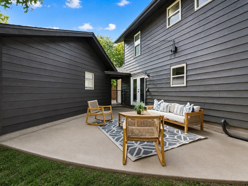Property photo 36