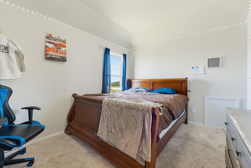 Property photo 23