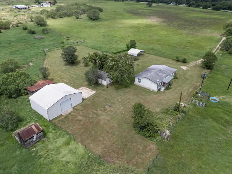 Property photo 37