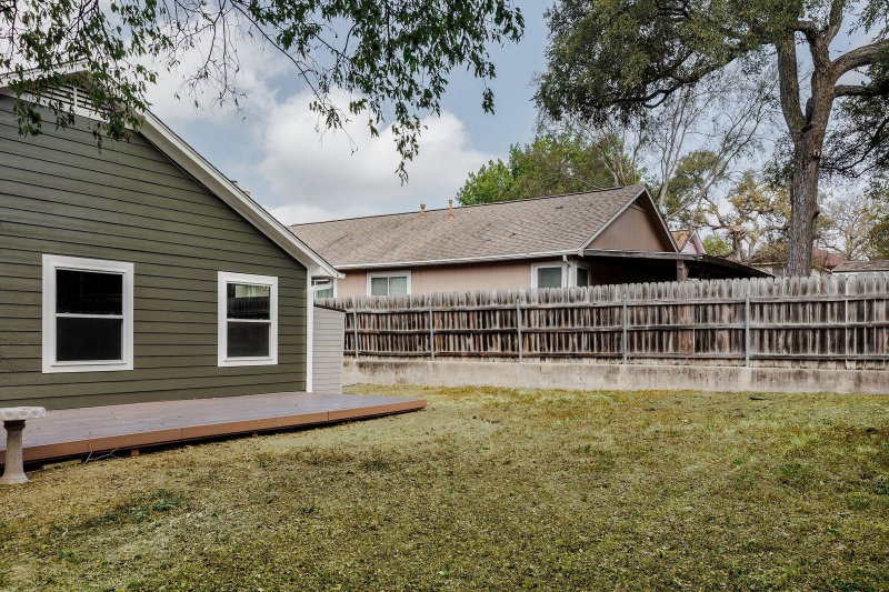 Property photo 31