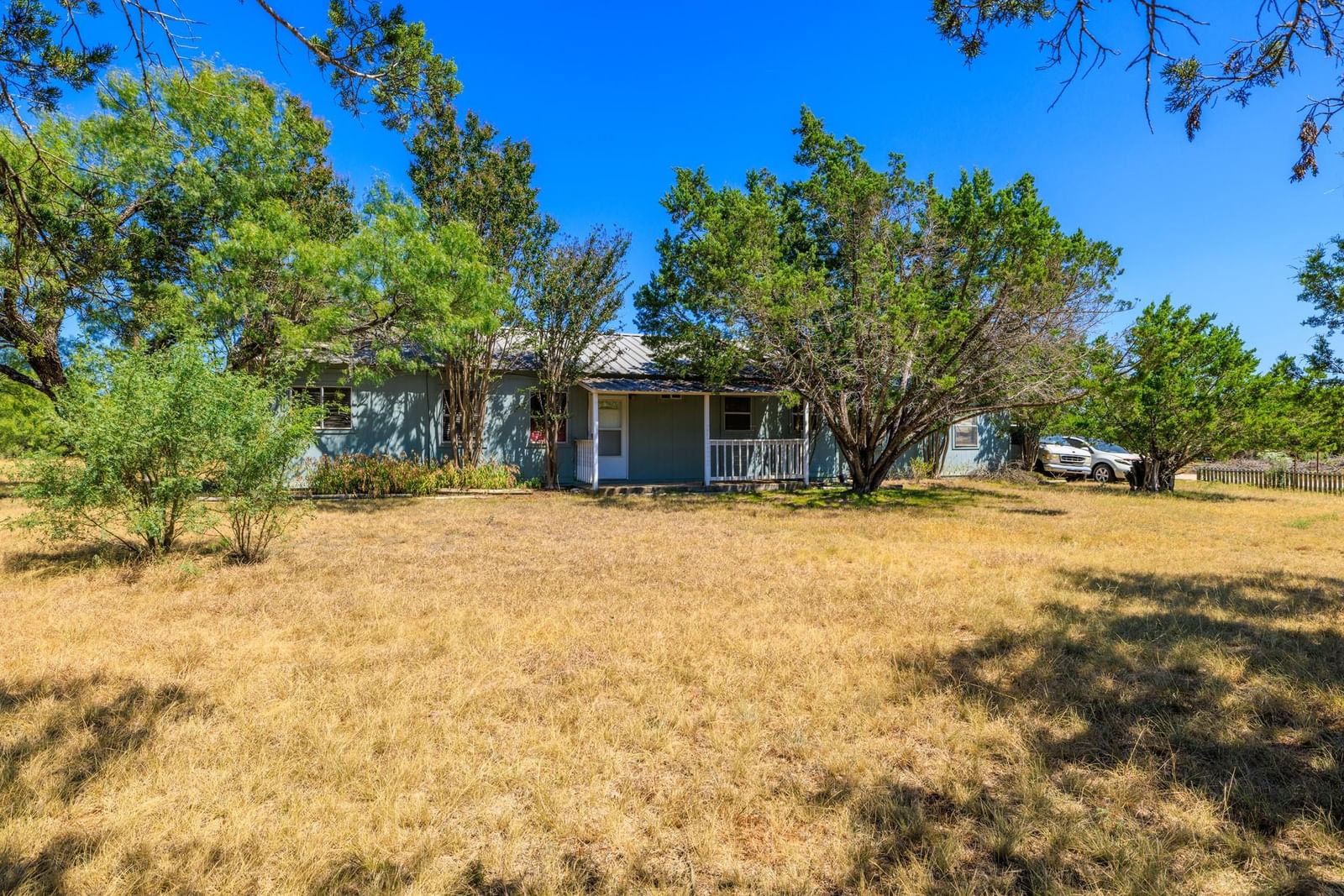 Photo 34