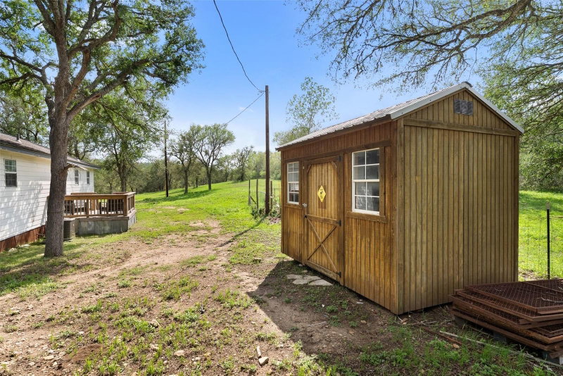 Property photo 28