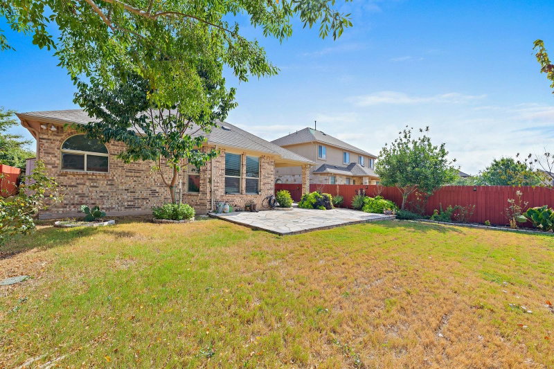 Property photo 37