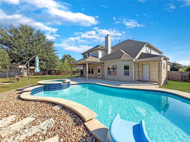 Property photo 24