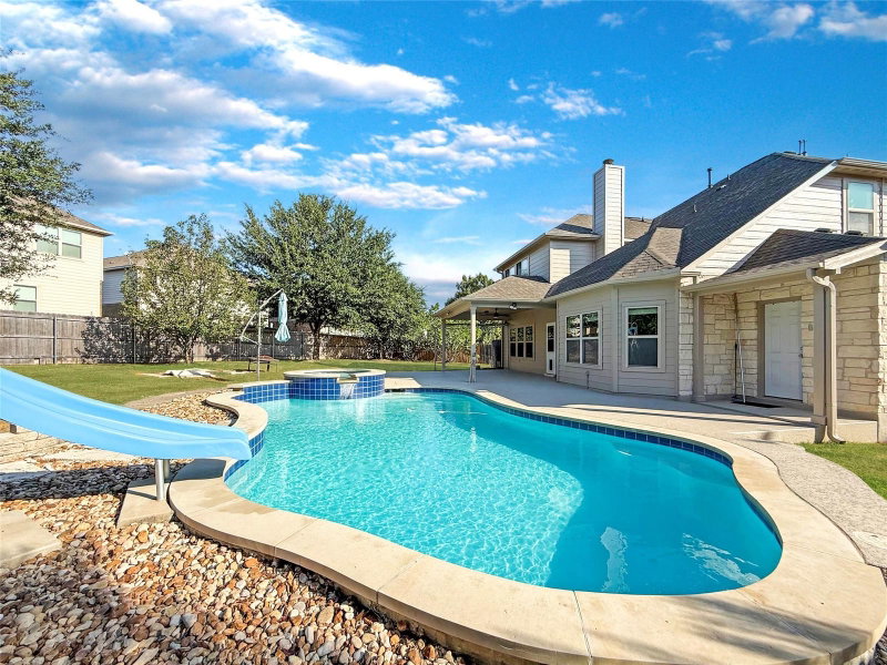 Property photo 25