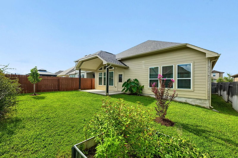 Property photo 23