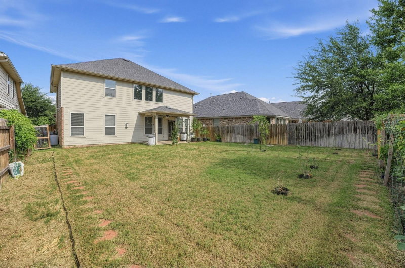 Property photo 28