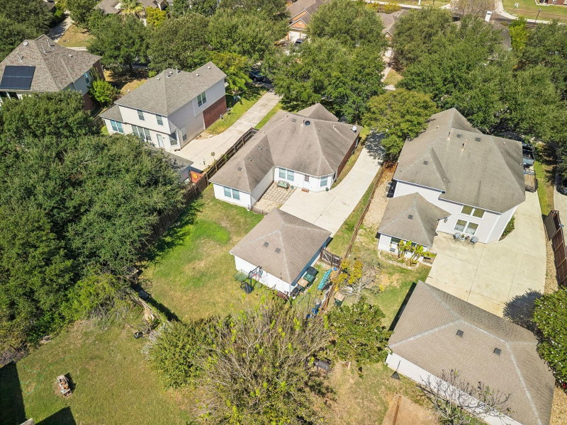 Property photo 38