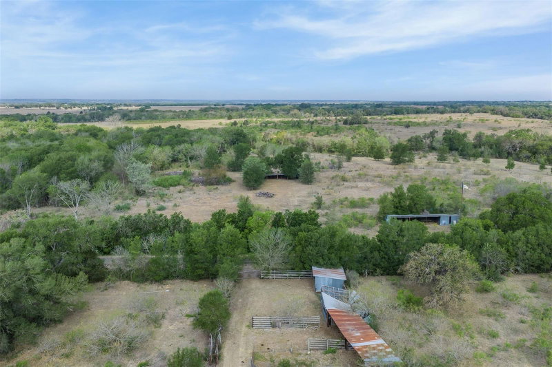 Property photo 38