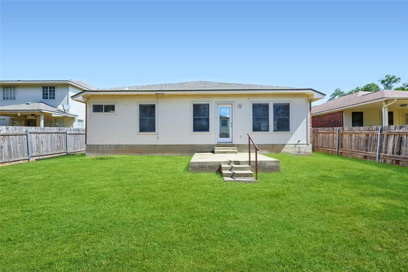 Property photo 25