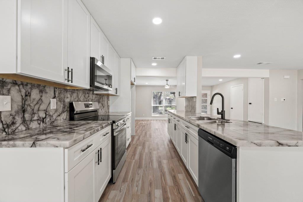 1313 Redbud TRL - Photo 1