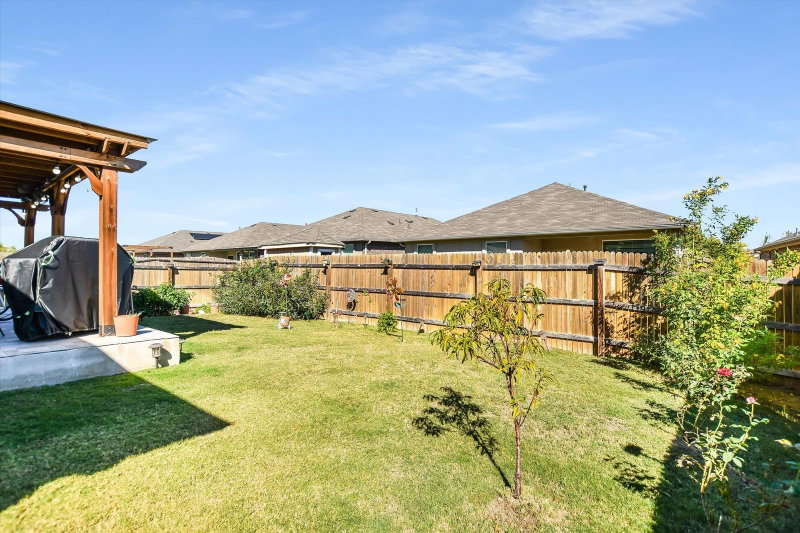 Property photo 23
