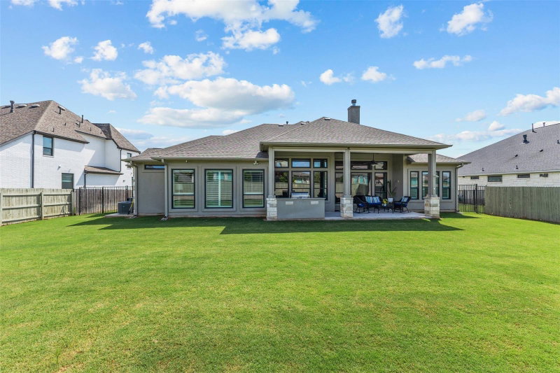 Property photo 32