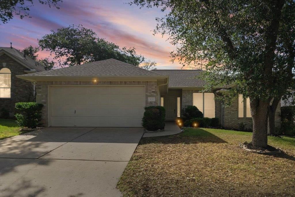 9120 Fainwood LN - Photo 1