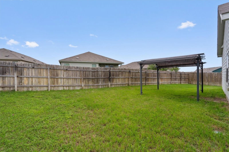 Property photo 37