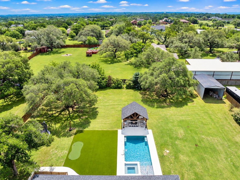 Property photo 25