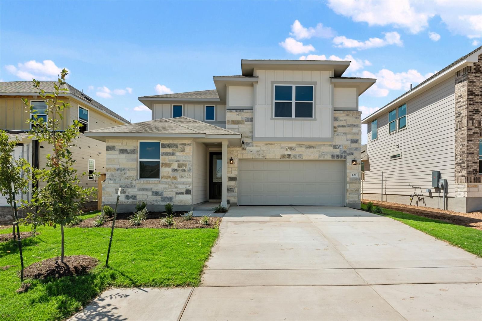 121 Jans WAY - Photo 1