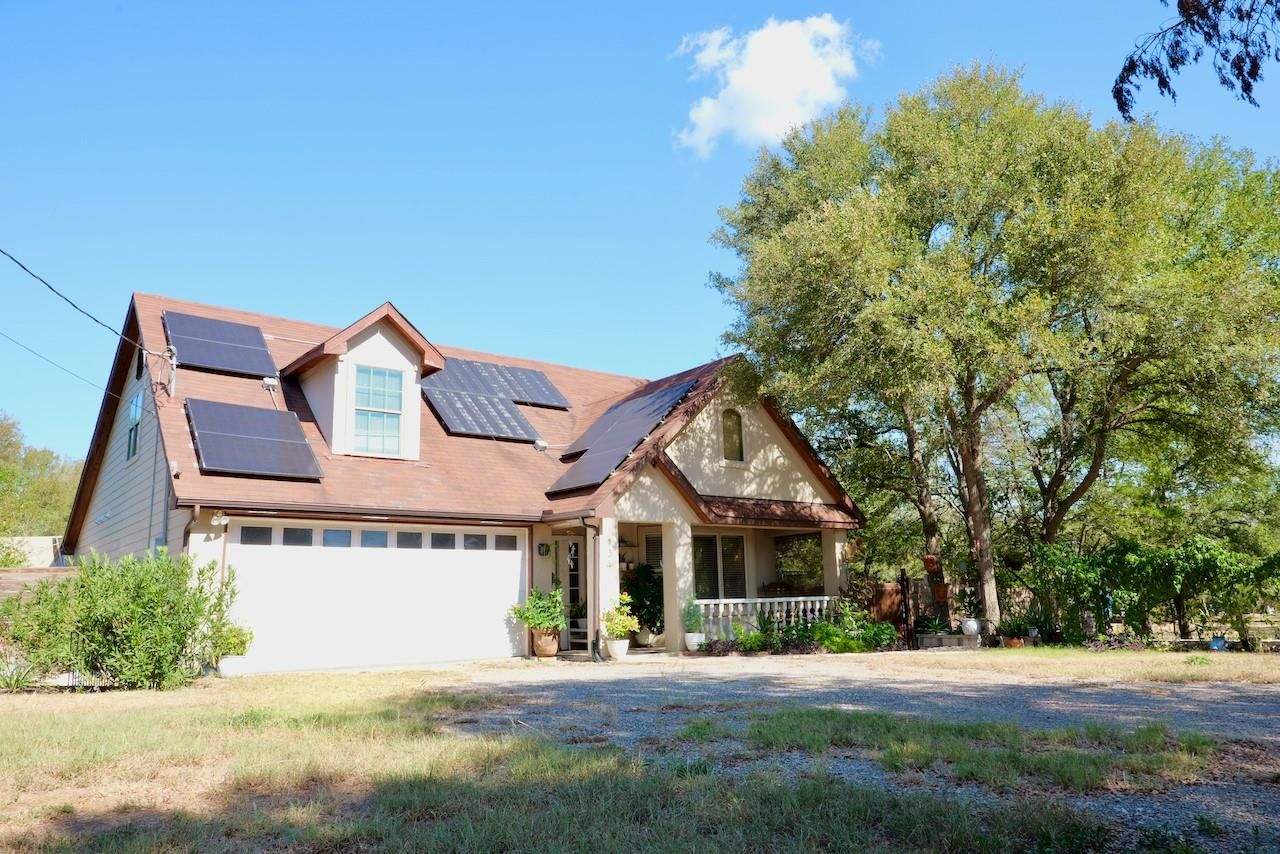 134 Deep Woods DR - Photo 1