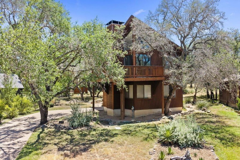 Property photo 35