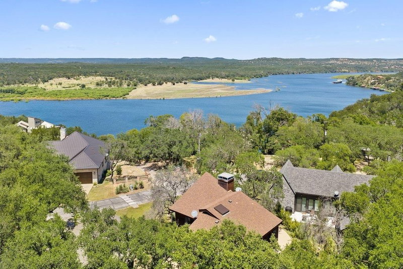 Property photo 36