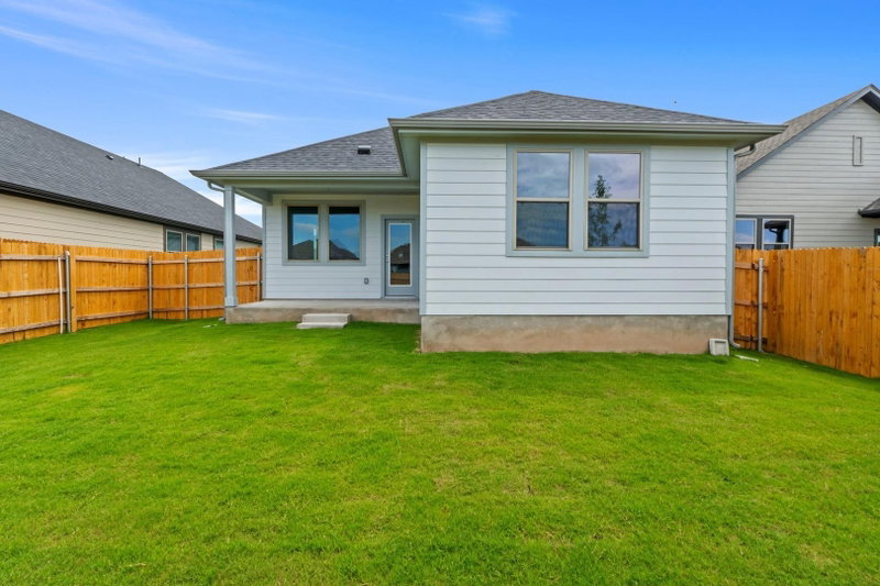 Property photo 33