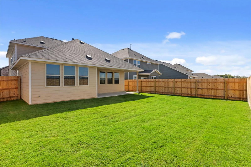 Property photo 36