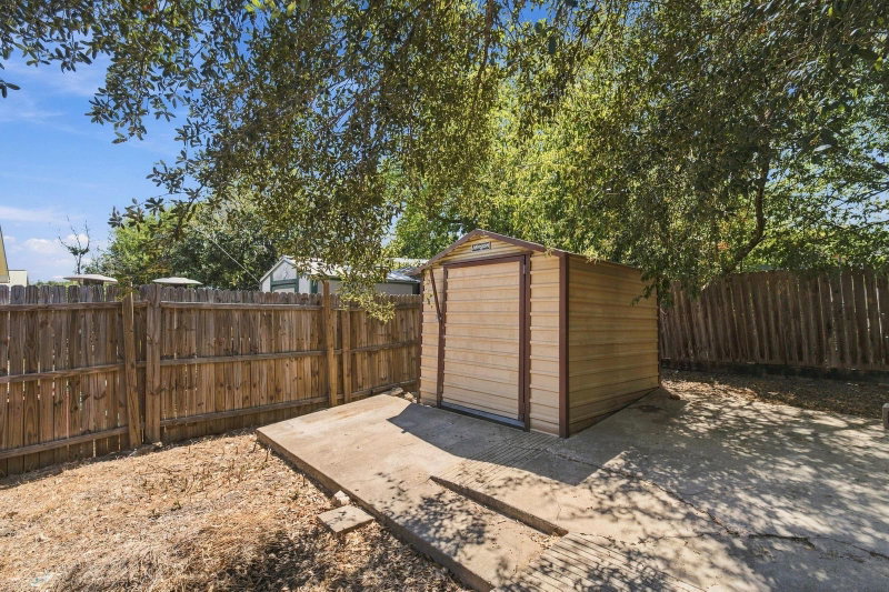 Property photo 32