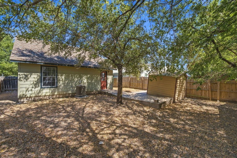Property photo 35