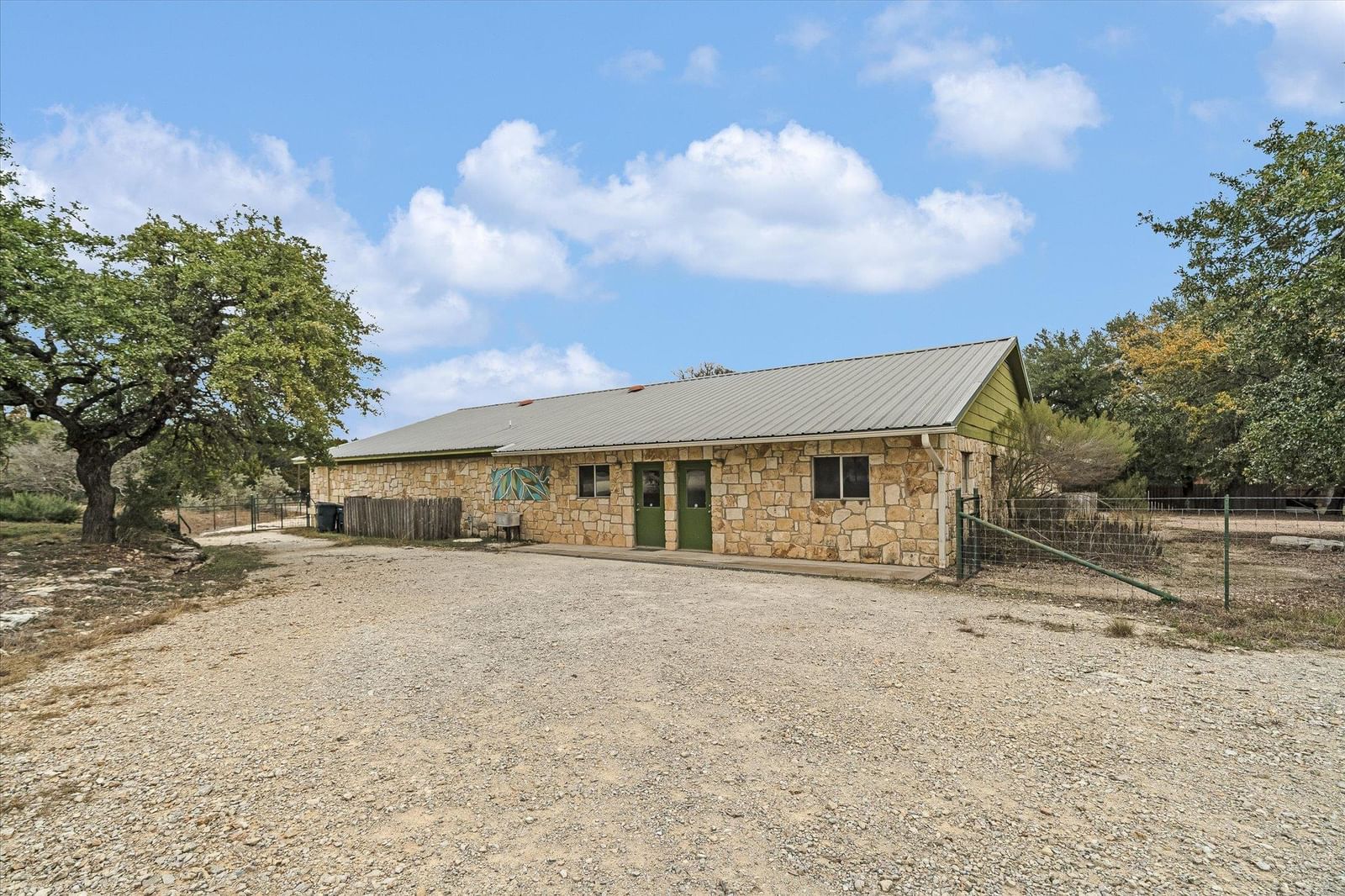 45 La Buena Vista DR - Photo 1
