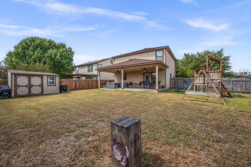 Property photo 28