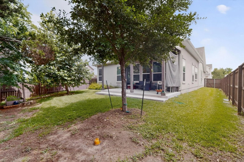Property photo 35
