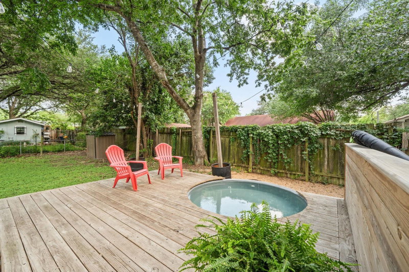 Property photo 28