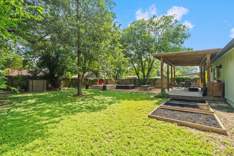 Property photo 32