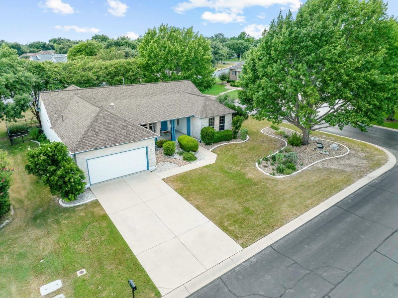 Property photo 35