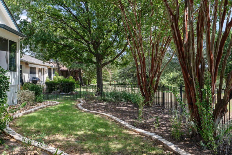 Property photo 37