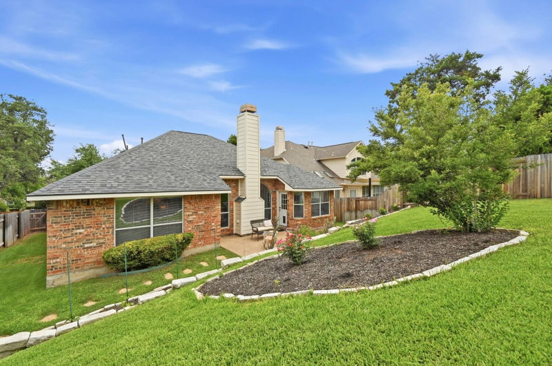 Property photo 33