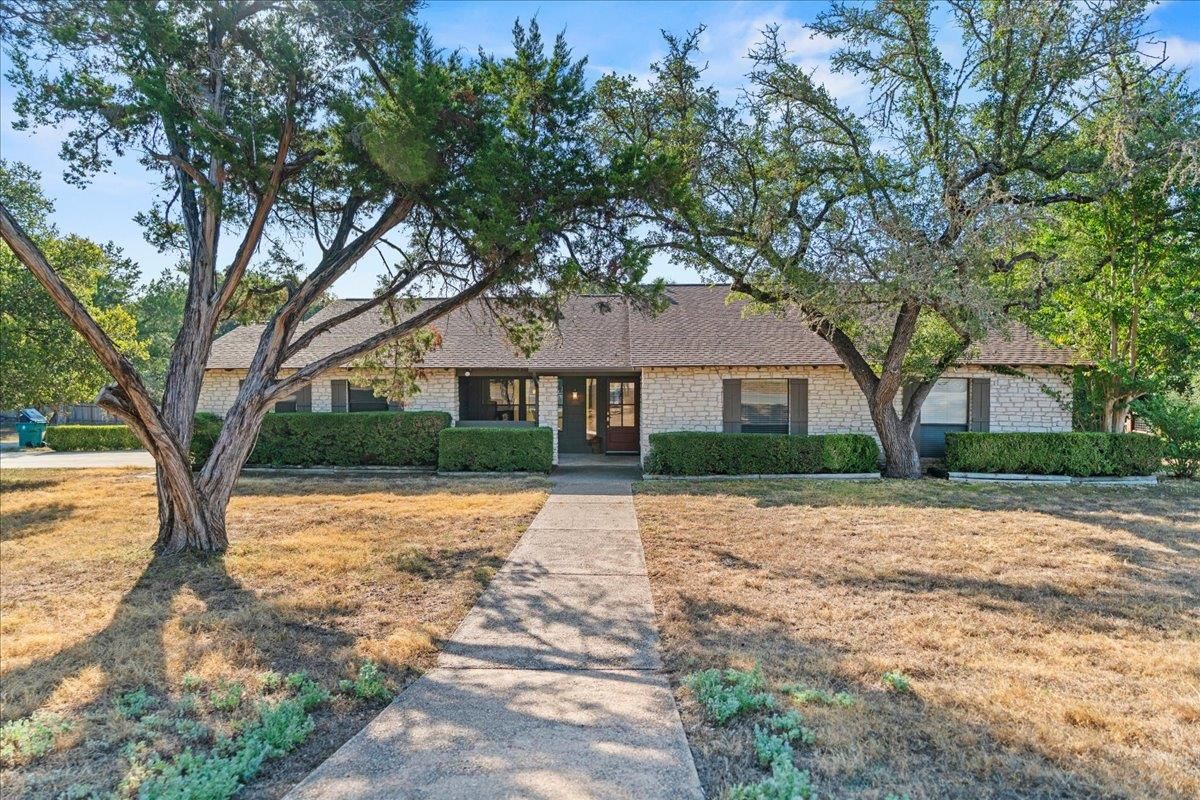 21 Shady Grove LN - Photo 1