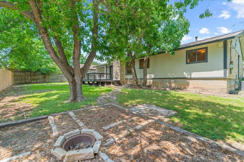 Property photo 32