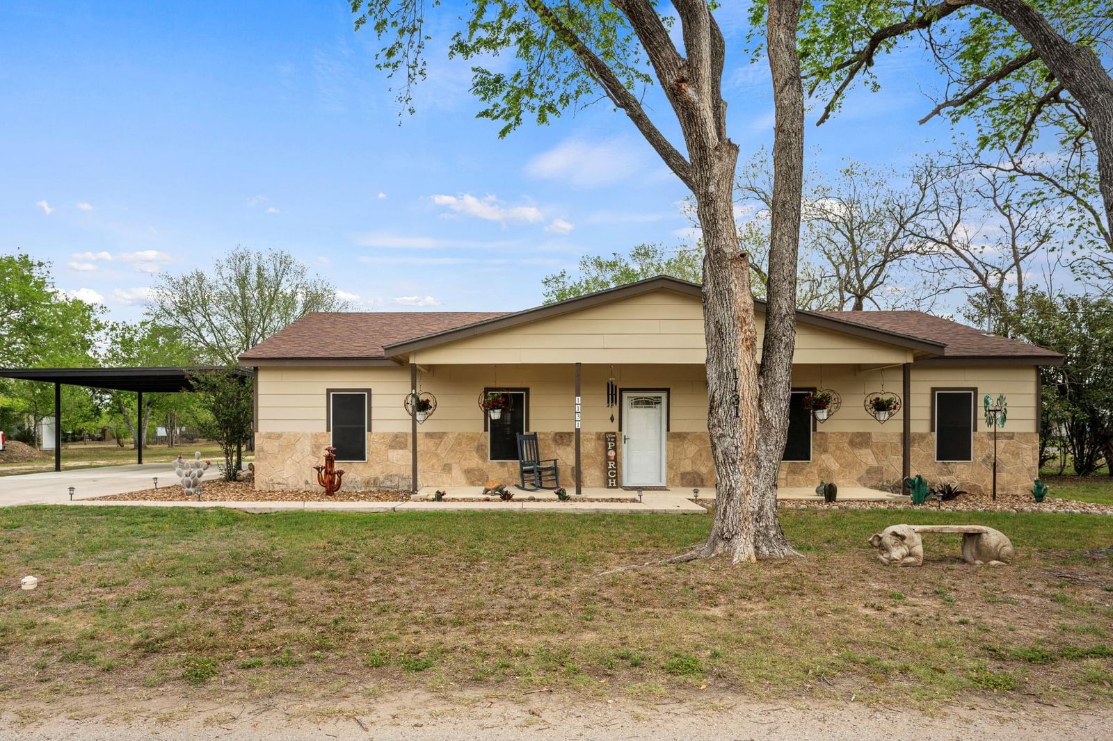 1131 Fannin ST - Photo 1