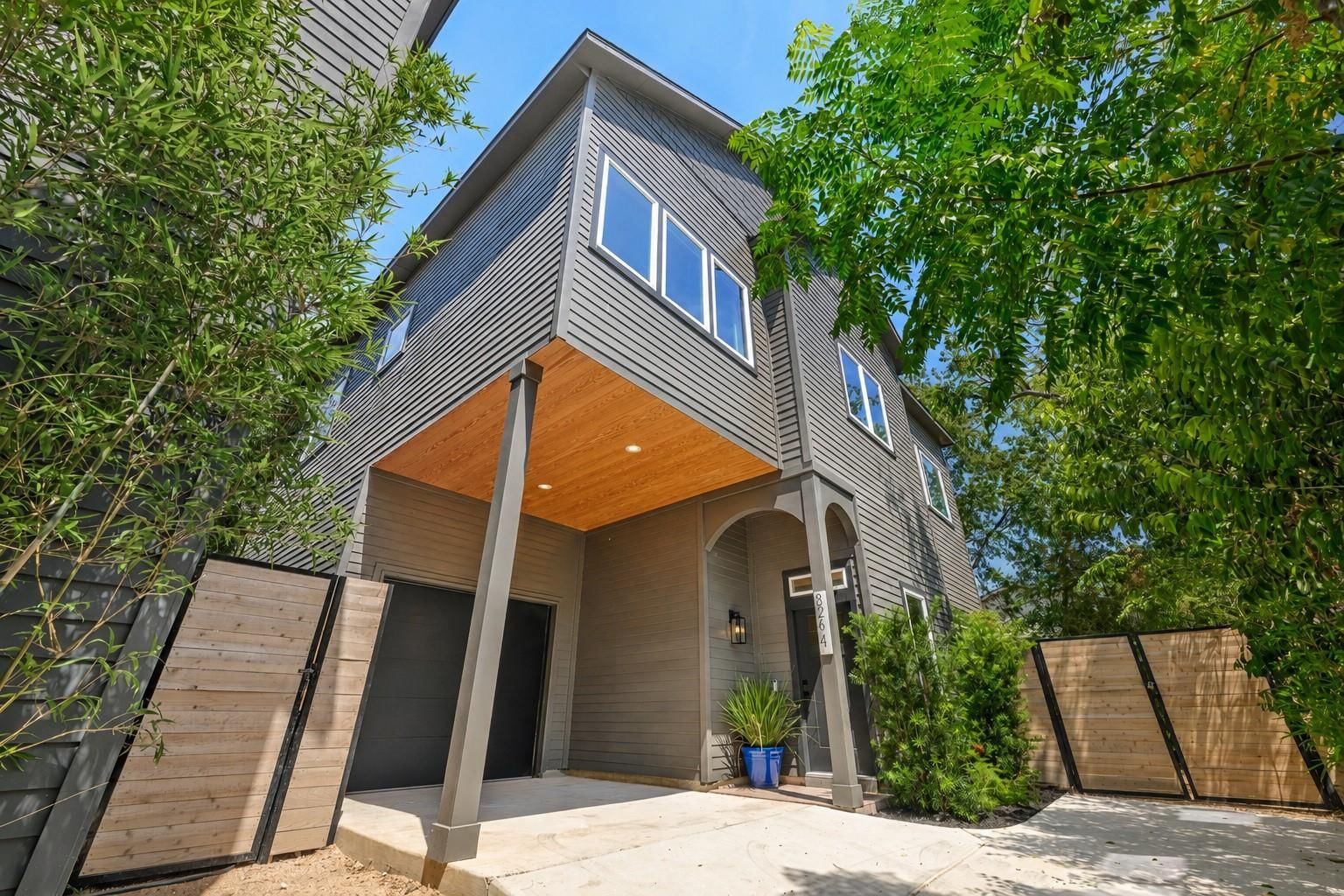 826 Morrow ST #4 - Photo 1