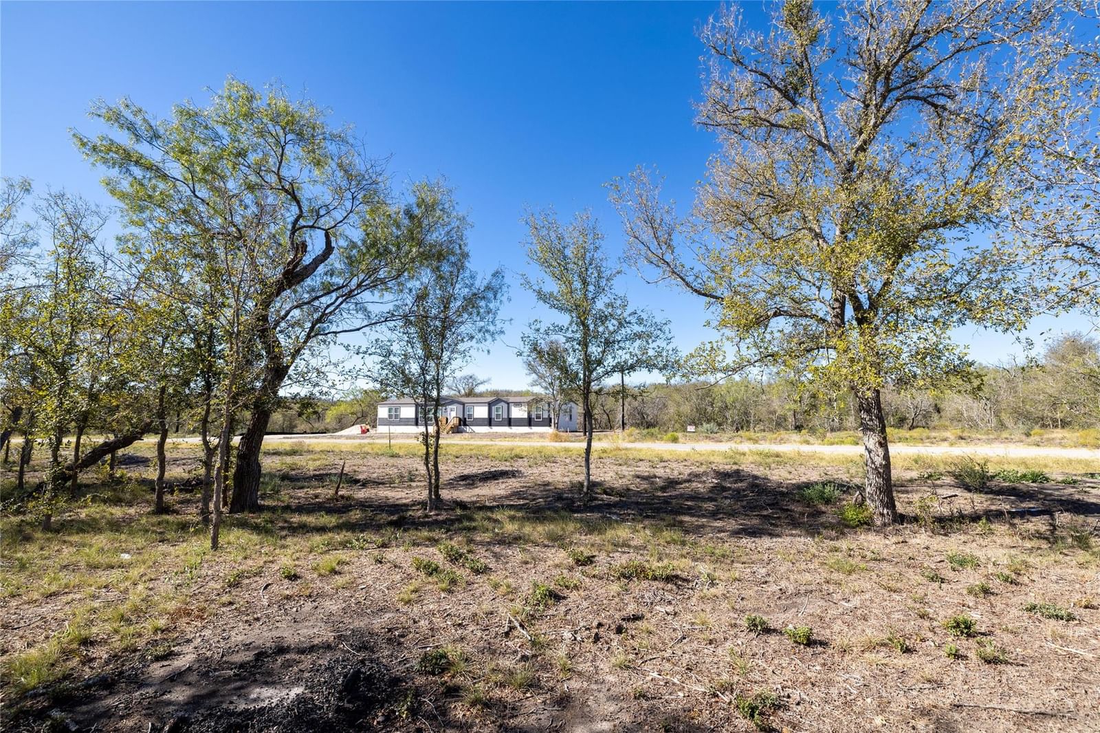 137 Baylen Clifton LN - Photo 1
