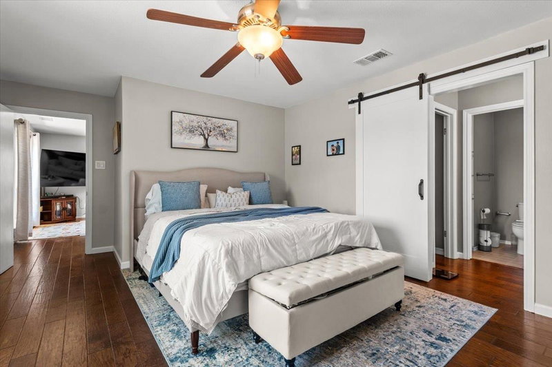 Property photo 25